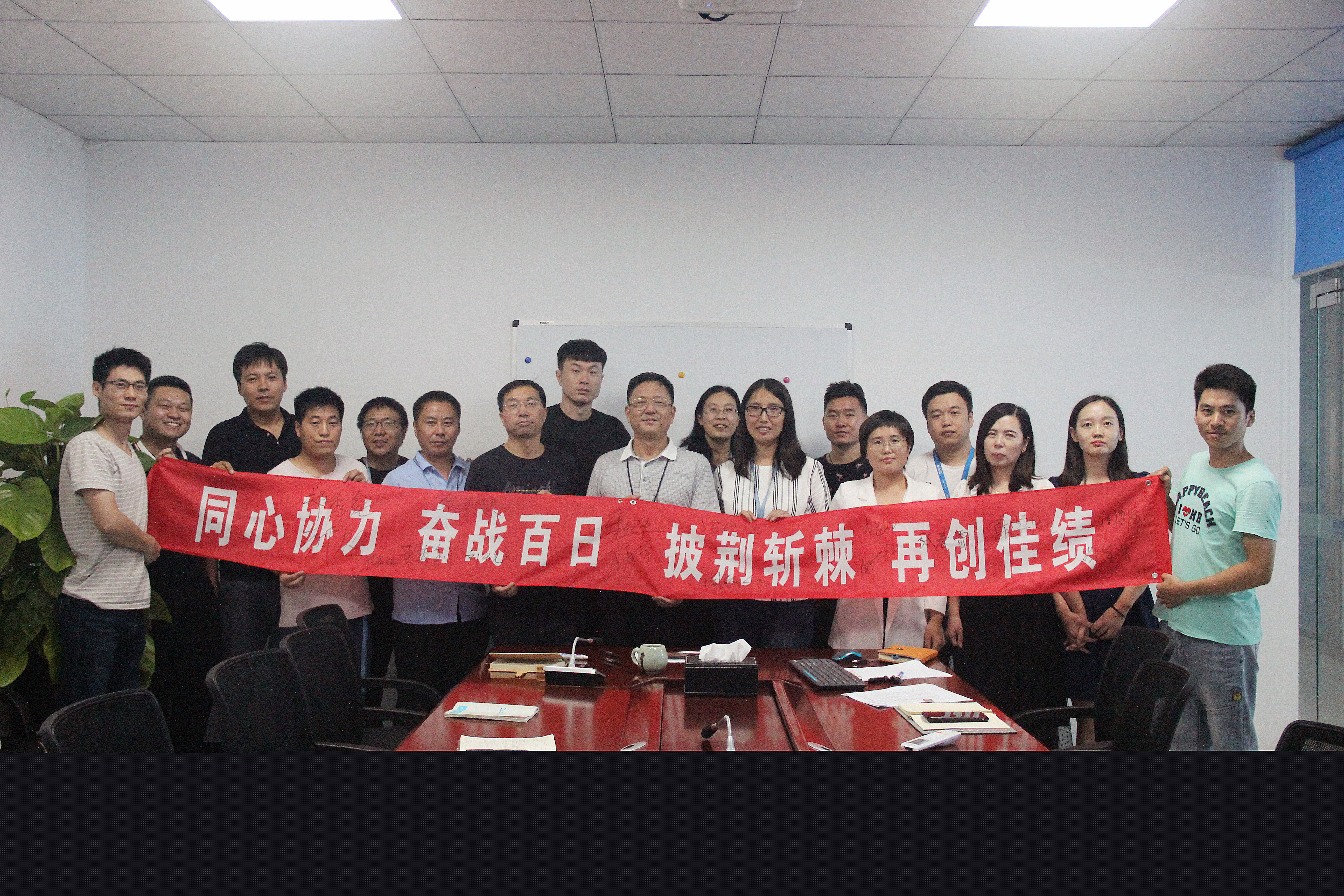 pg���d-pg���d�ٷ���-pg���d���b2025���°�V2.7.77-2265��׿�W(w��ng)