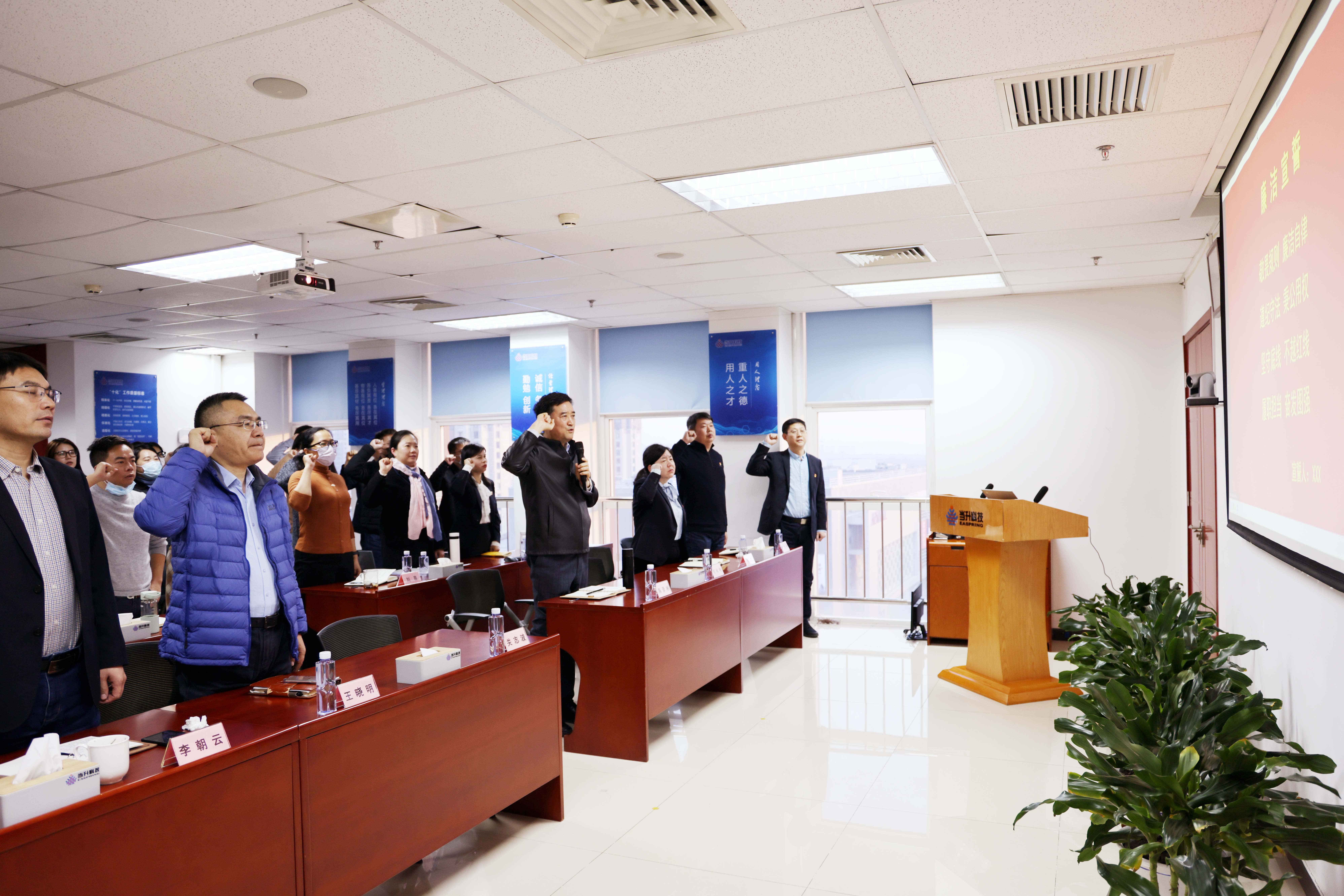 pg���d-pg���d�ٷ���-pg���d���b2025���°�V2.7.77-2265��׿�W