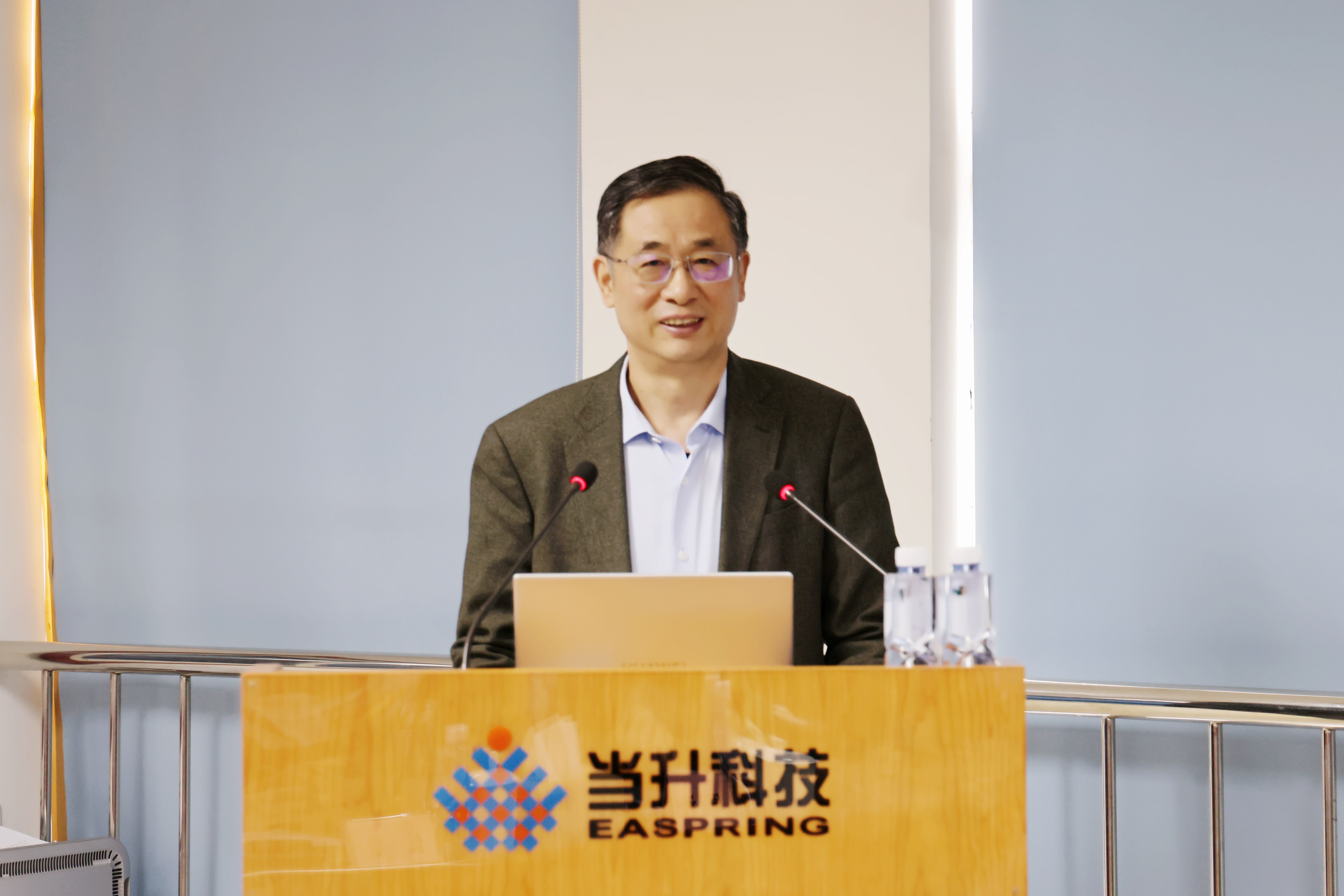 pg下載-pg下載官方版-pg下載安裝2025最新版V2.7.77-2265安卓網(wǎng)