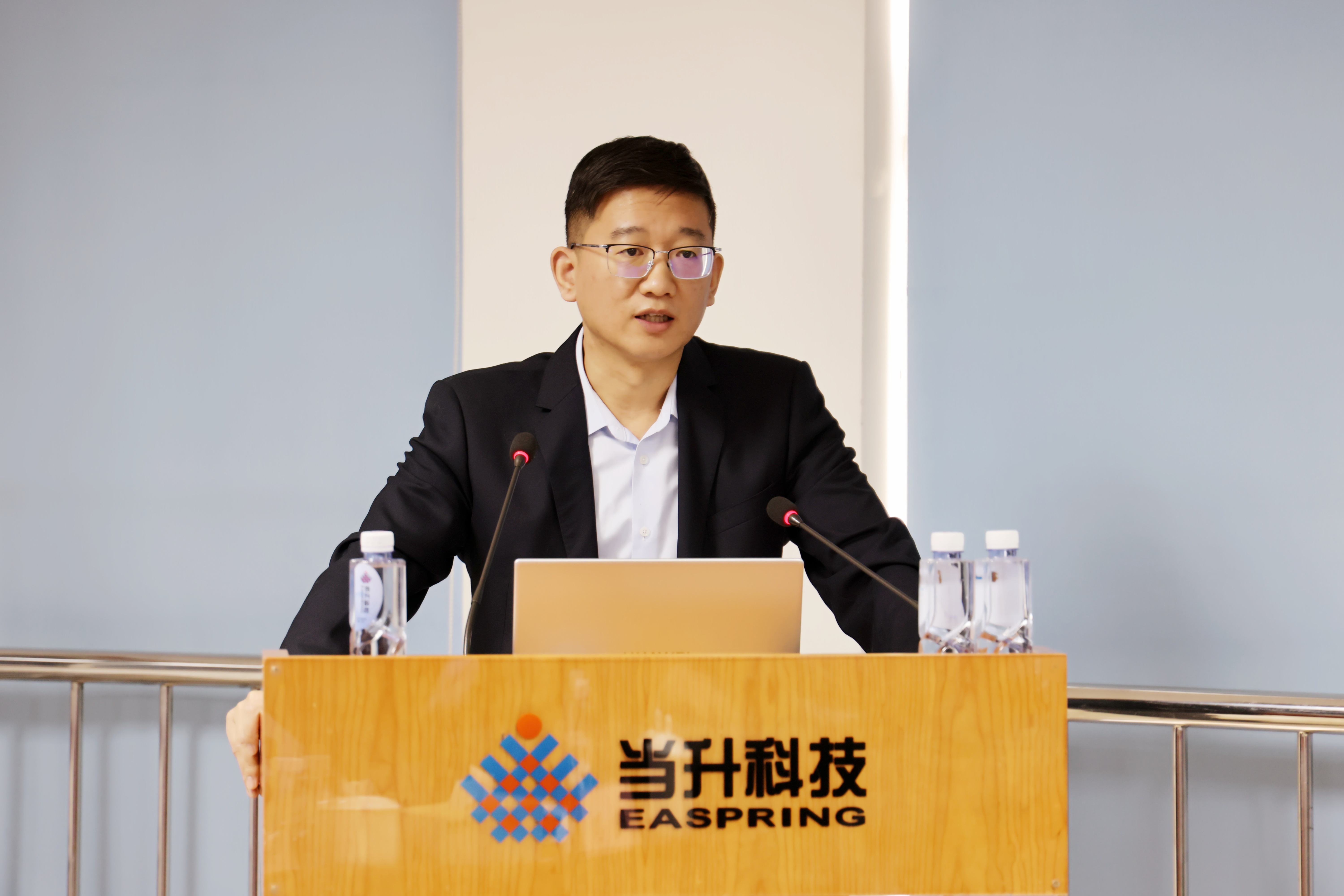 pg下載-pg下載官方版-pg下載安裝2025最新版V2.7.77-2265安卓網(wǎng)